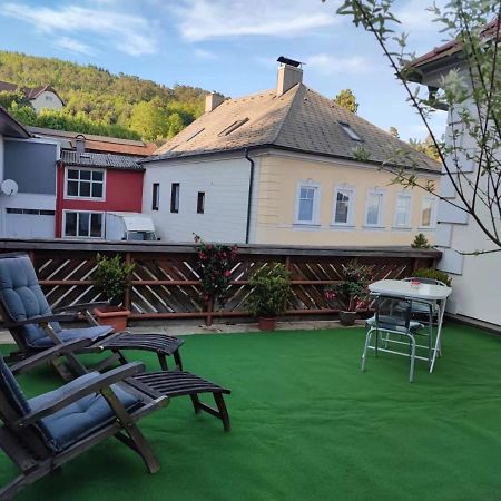 Pension Artstetten エクステリア 写真